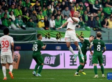 国安3分钟2球逆转铜梁龙法比奥梅开二度