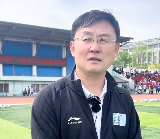董路挑战青训体制，孙继海如何应对？